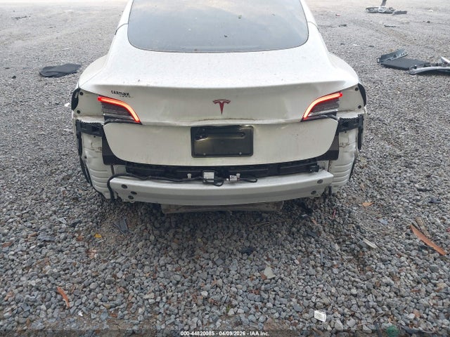 2023 Tesla MODEL 3 REAR-WHEEL DRIVE — фото 6