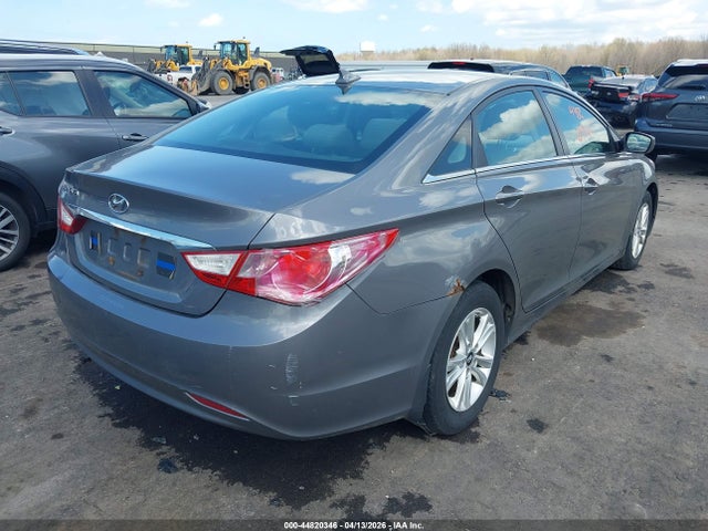 HYUNDAI SONATA GLS - 4