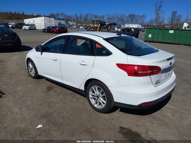 FORD FOCUS SE - 3