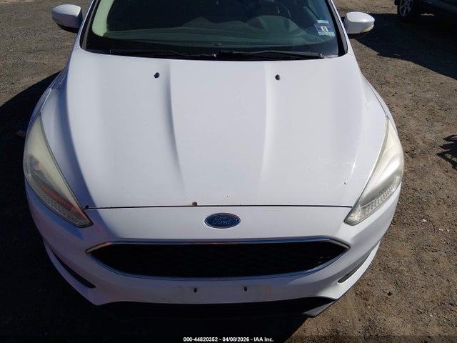 FORD FOCUS SE - 6
