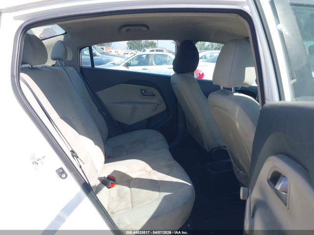 KIA RIO LX - 8