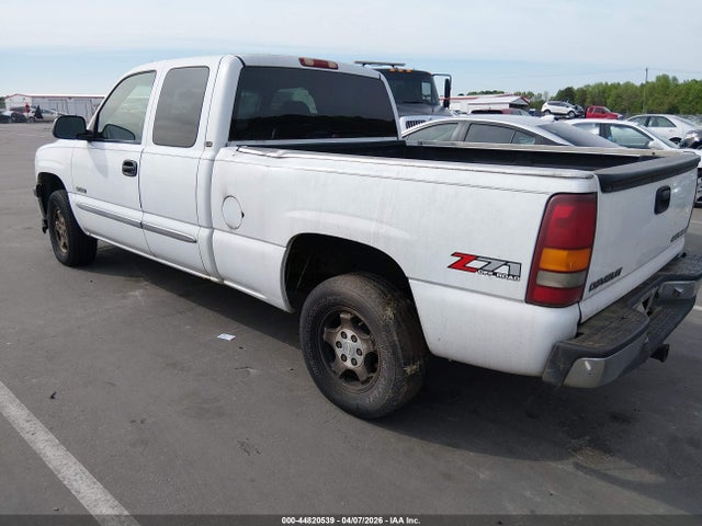 CHEVROLET SILVERADO 1500 LS - 3