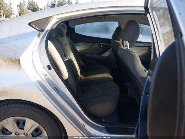 HYUNDAI ELANTRA SE - 8