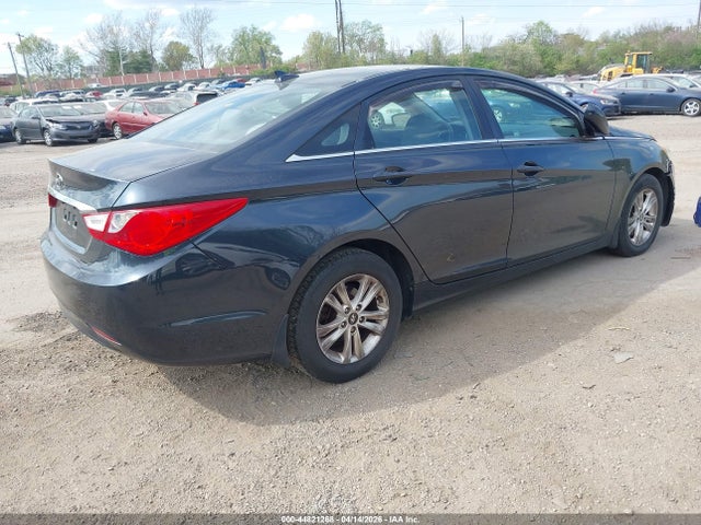 HYUNDAI SONATA GLS - 4