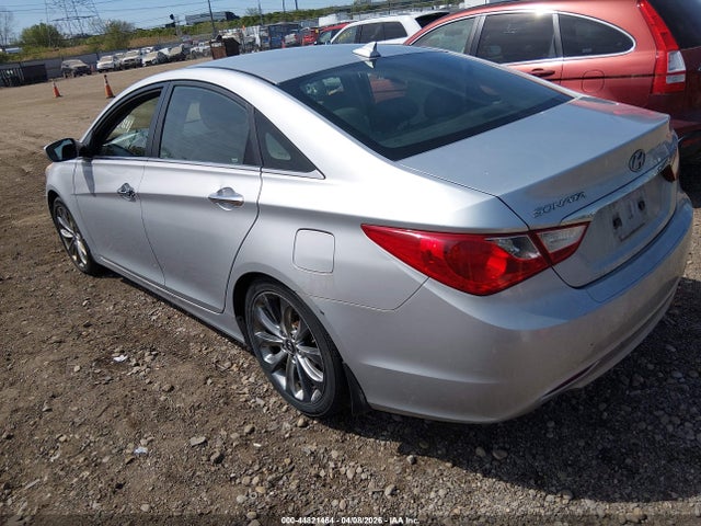 HYUNDAI SONATA SE - 3