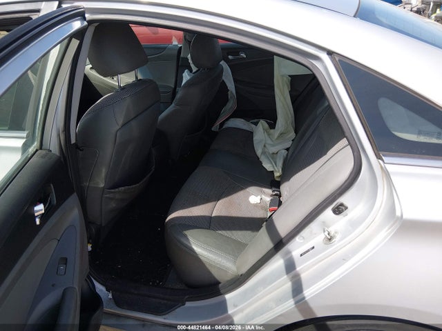 HYUNDAI SONATA SE - 8