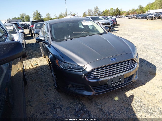 FORD FUSION SE - 1