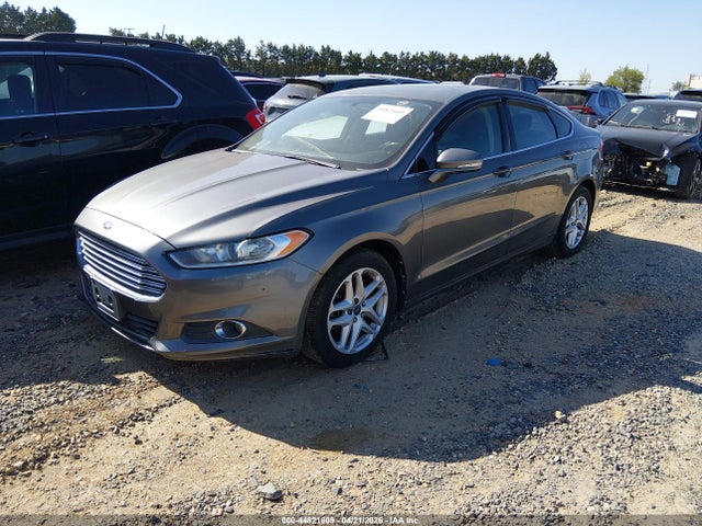 FORD FUSION SE - 2