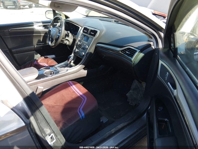 FORD FUSION SE - 5
