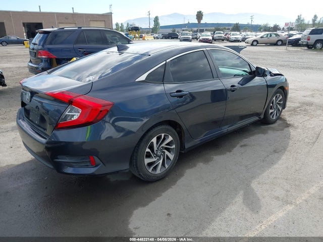 2018 Honda CIVIC EX 照片 4
