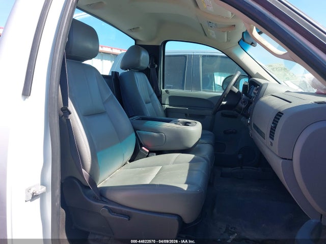 CHEVROLET SILVERADO 2500HD WORK TRUCK - 8