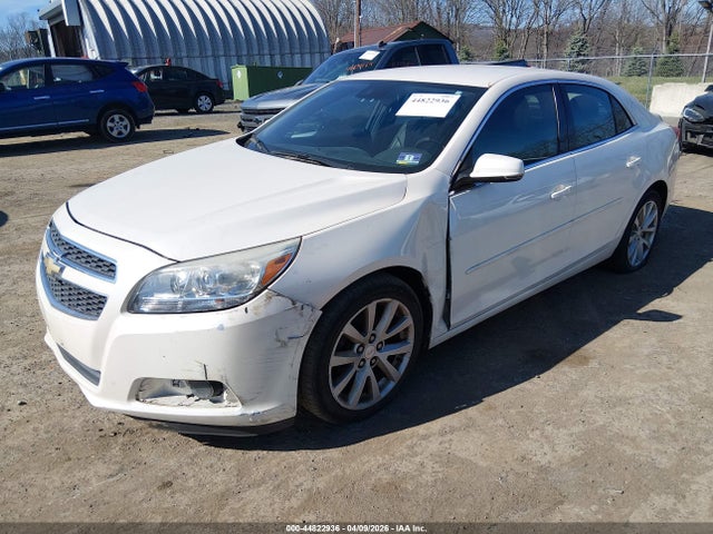 CHEVROLET MALIBU 2LT - 2