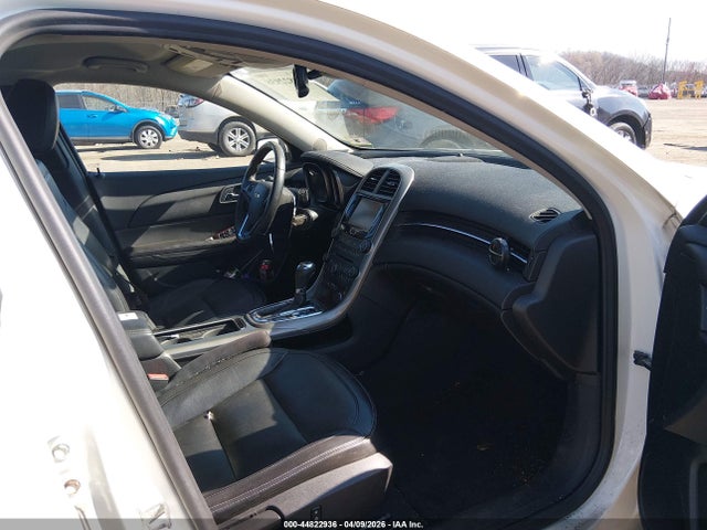 CHEVROLET MALIBU 2LT - 5