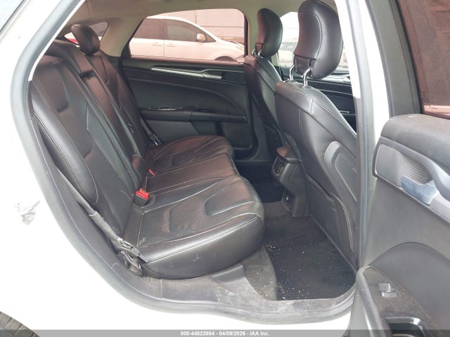 FORD FUSION TITANIUM - 8