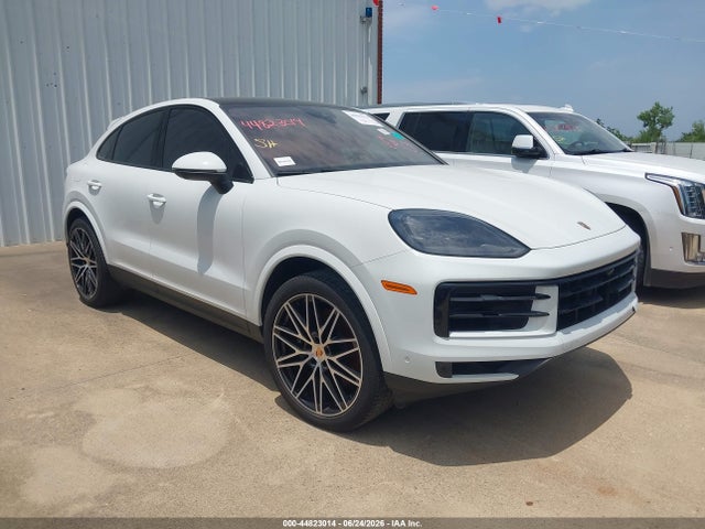 2025 Porsche Cayenne Coupe