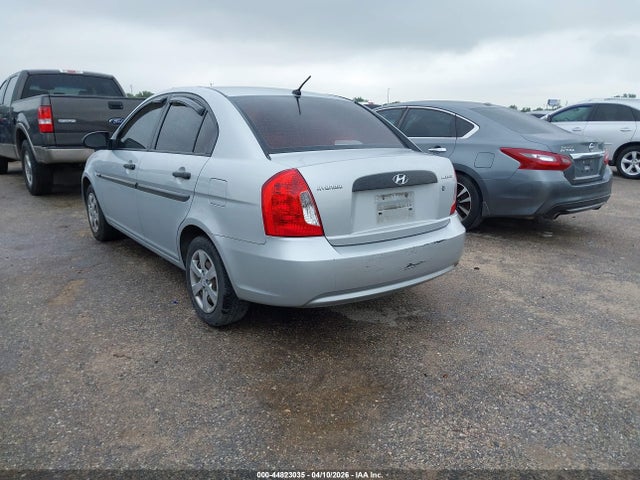 HYUNDAI ACCENT GLS - 3
