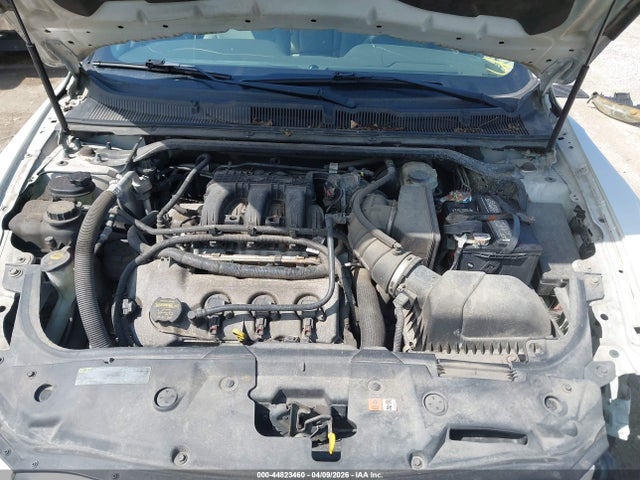 FORD TAURUS SE - 10