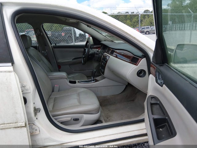 CHEVROLET IMPALA LT - 5