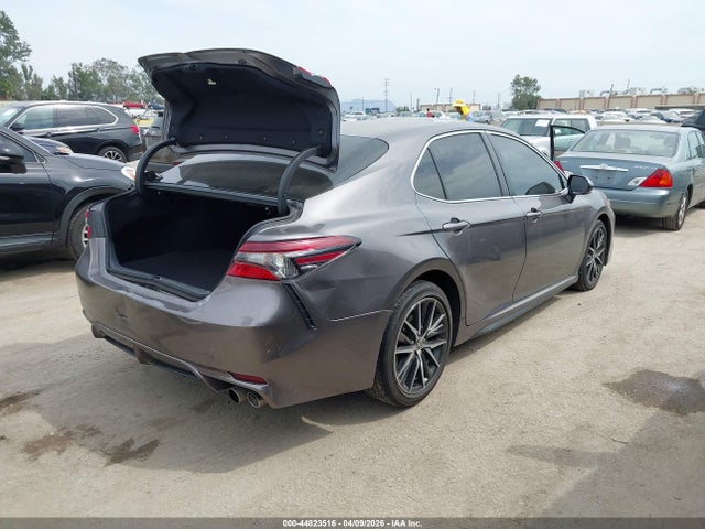 صورة 4 لـ 2023 Toyota CAMRY SE
