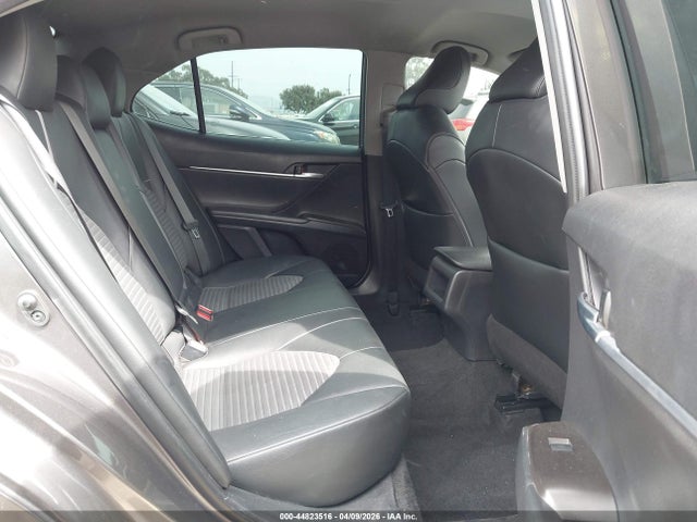 صورة 8 لـ 2023 Toyota CAMRY SE