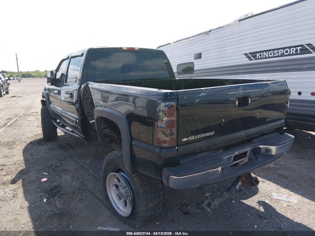 CHEVROLET SILVERADO 2500HD LS - 3