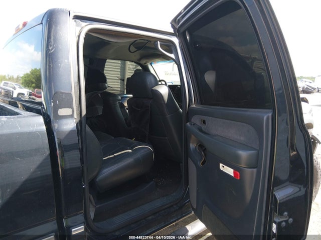 CHEVROLET SILVERADO 2500HD LS - 8