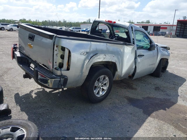CHEVROLET SILVERADO 1500 WORK TRUCK - 4