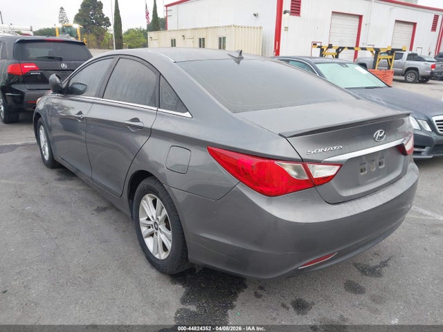 HYUNDAI SONATA GLS - 3