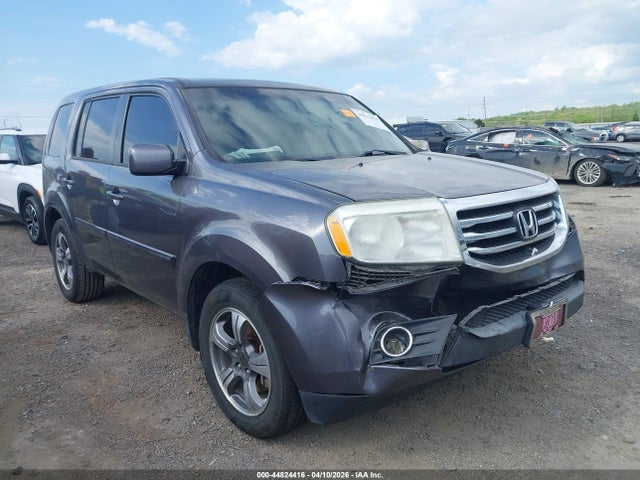 2015 HONDA PILOT SE