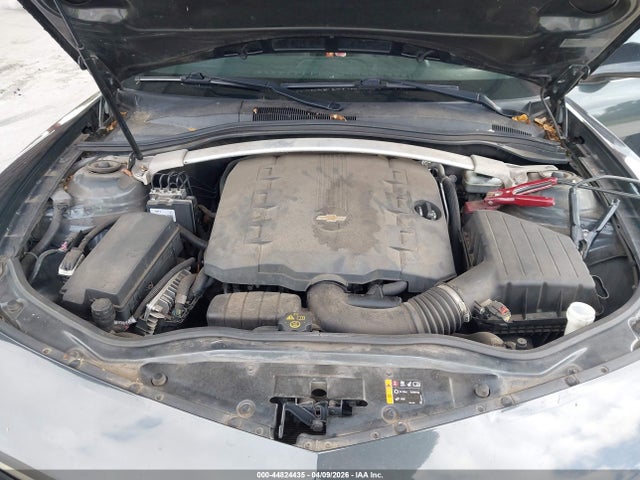2015 Chevrolet Camaro, VIN: 2G1FB1E38F9107592