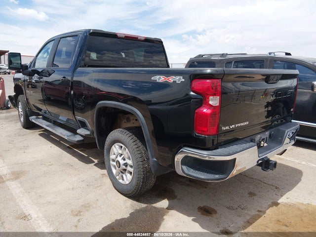 CHEVROLET SILVERADO 2500HD 4WD STANDARD BED LT - 3