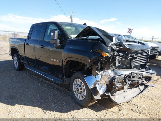 صورة 1 لـ 2025 Chevrolet SILVERADO 2500HD 4WD STANDARD BED LT