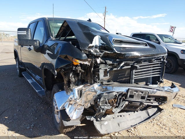 صورة 6 لـ 2025 Chevrolet SILVERADO 2500HD 4WD STANDARD BED LT