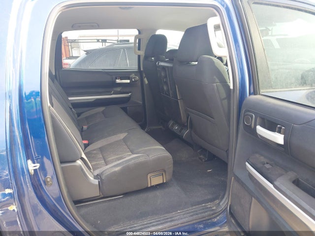 TOYOTA TUNDRA - 8