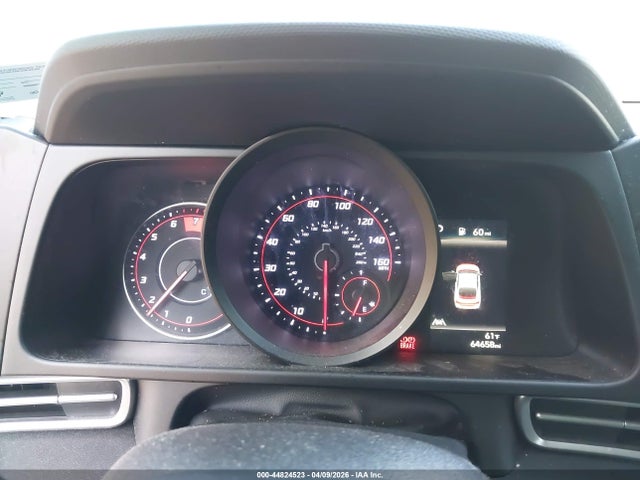 HYUNDAI ELANTRA SEL - 7