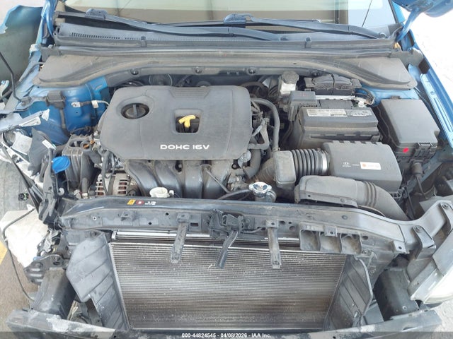 HYUNDAI ELANTRA SE - 10