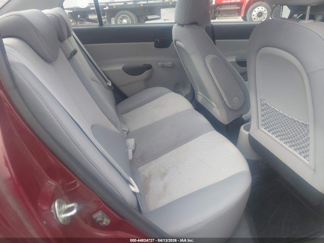 HYUNDAI ACCENT GLS - 8