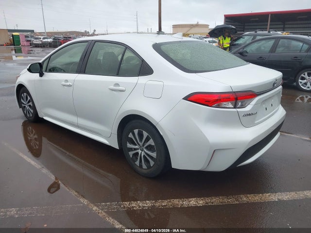 صورة 3 لـ 2022 Toyota COROLLA HYBRID LE