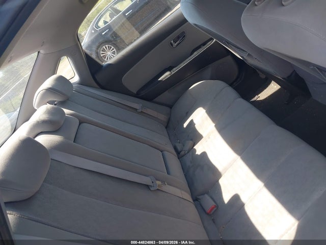 HYUNDAI ELANTRA GLS - 8