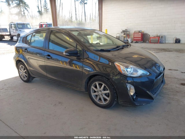 TOYOTA PRIUS C - 1