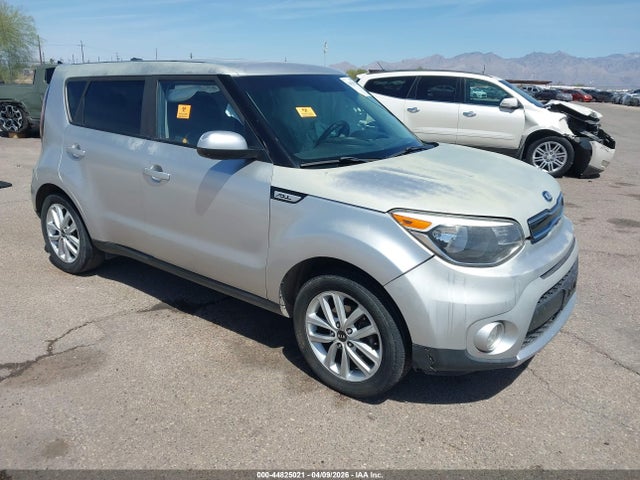 2019 KIA SOUL +