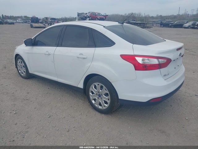 FORD FOCUS SE - 3