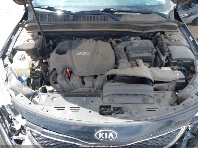 KIA OPTIMA LX - 10