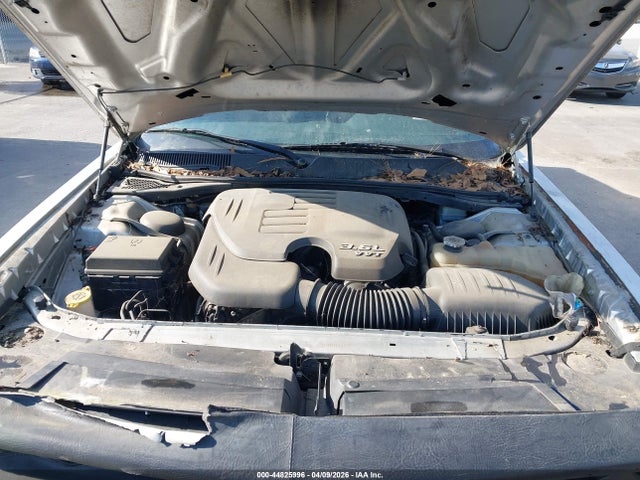 DODGE CHALLENGER SXT - 10