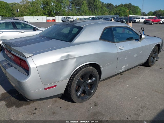 DODGE CHALLENGER SXT - 4