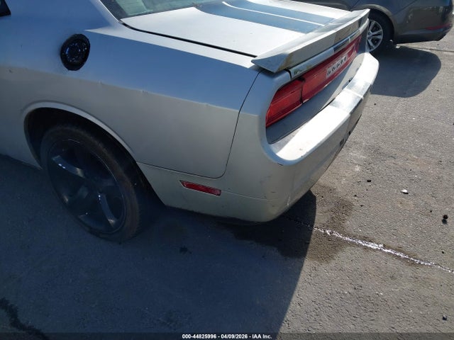 DODGE CHALLENGER SXT - 6