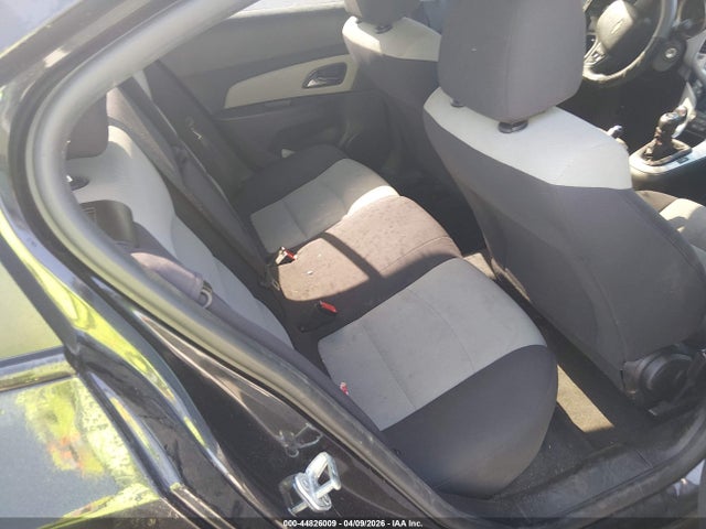 CHEVROLET CRUZE LS MANUAL - 8