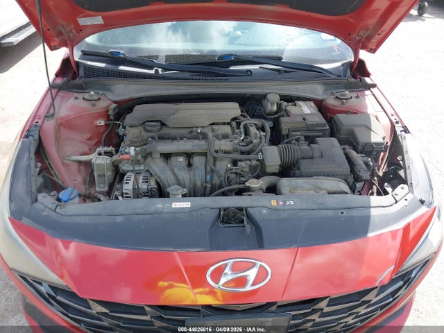 HYUNDAI ELANTRA - 10