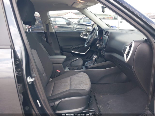 KIA SOUL LX - 5