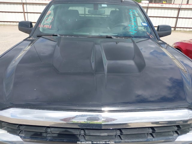 CHEVROLET SILVERADO 1500 - 10